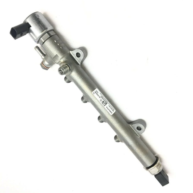 Riel de alta presión Mercedes-Benz A6510700700 para motores de la familia OM651 de 2.1L y 2.2L